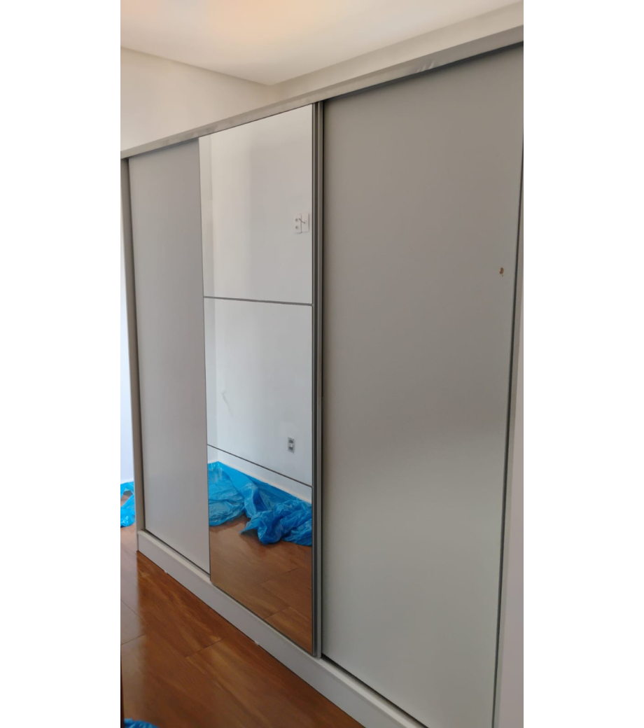 montagem guarda roupa 3